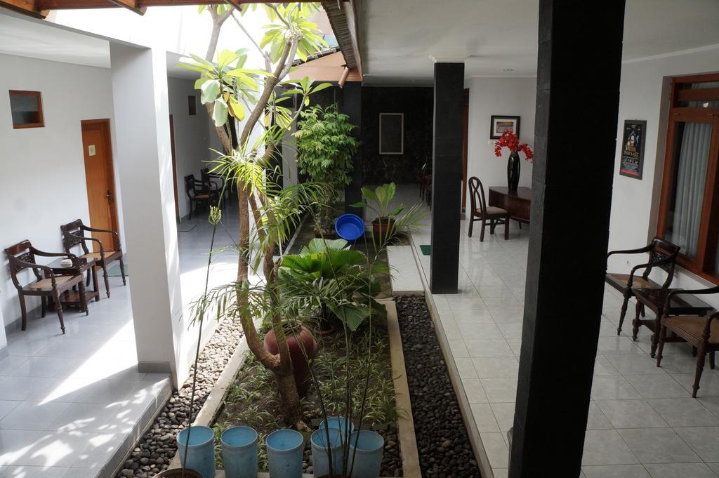 Hotel Kirana Jogyakarta Zewnętrze zdjęcie